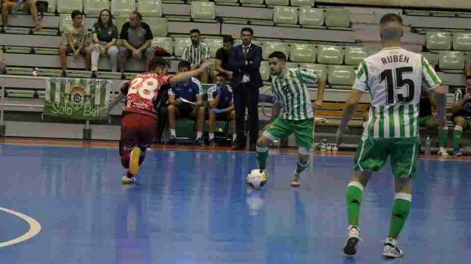 Daniel Ibañes: "hemos estado bien la segunda mitad, pero en la primera nos ha faltado actitud"