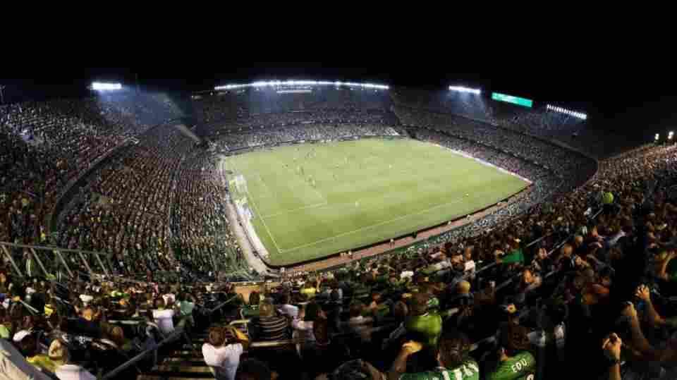 Las entradas para los partidos de Europa League en casa frente a AC Milan y Olympiacos FC ya están a la venta