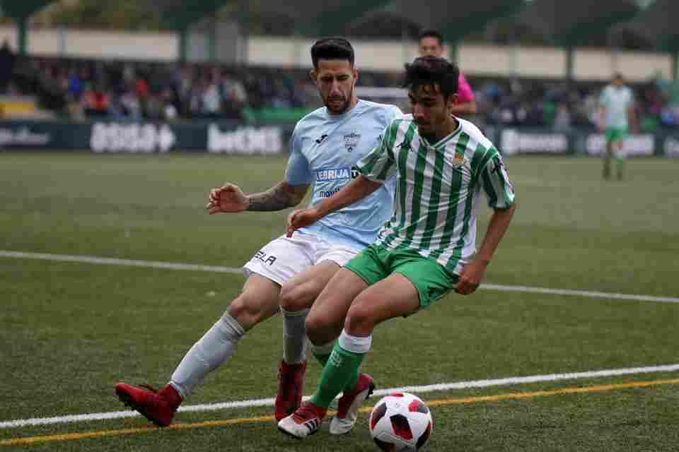 El partido Betis Deportivo-CD Guadalcacín, el domingo a las 12:00h en el Campo 2 de la Ciudad Deportiva