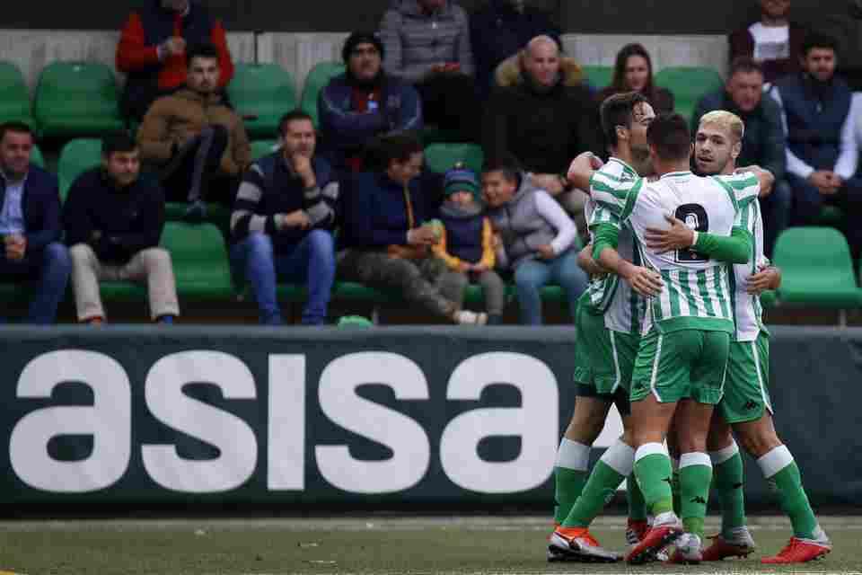 El partido Betis Deportivo-CD Huétor Tájar, el jueves a las 20:00 horas en el Campo 3 de la Ciudad Deportiva
