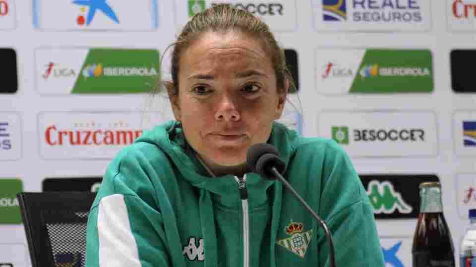 María Pry: "Es una victoria muy buena por resultado y juego"