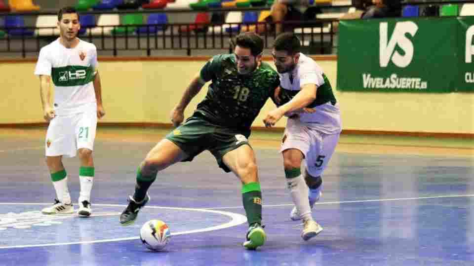 CRÓNICA | Sufrida victoria en un partido de locura (3-4)