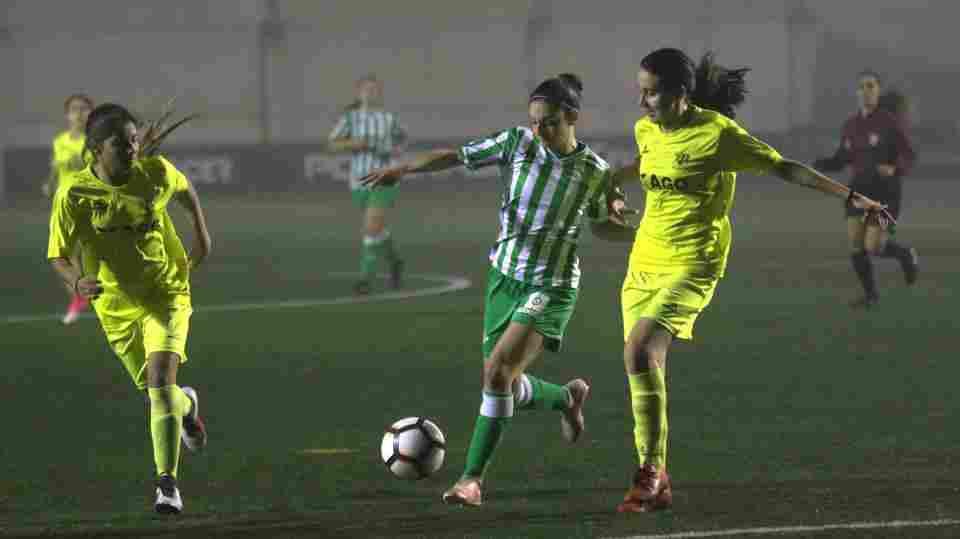 El filial supera al Villaverde y continúa firme en el liderato