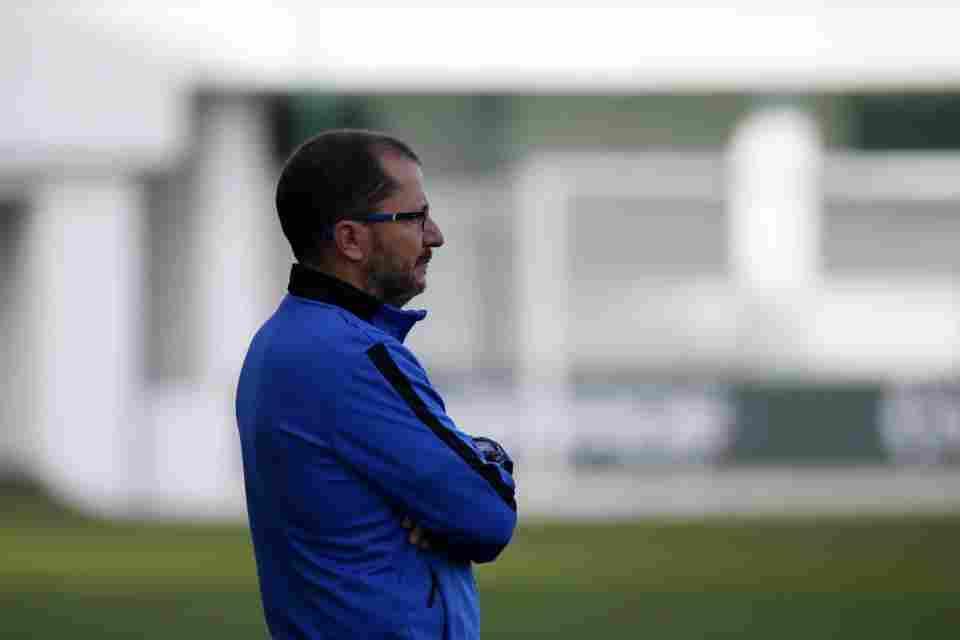 José Juan Romero: "Los Barrios es un equipo veterano que sabe a lo que juega"