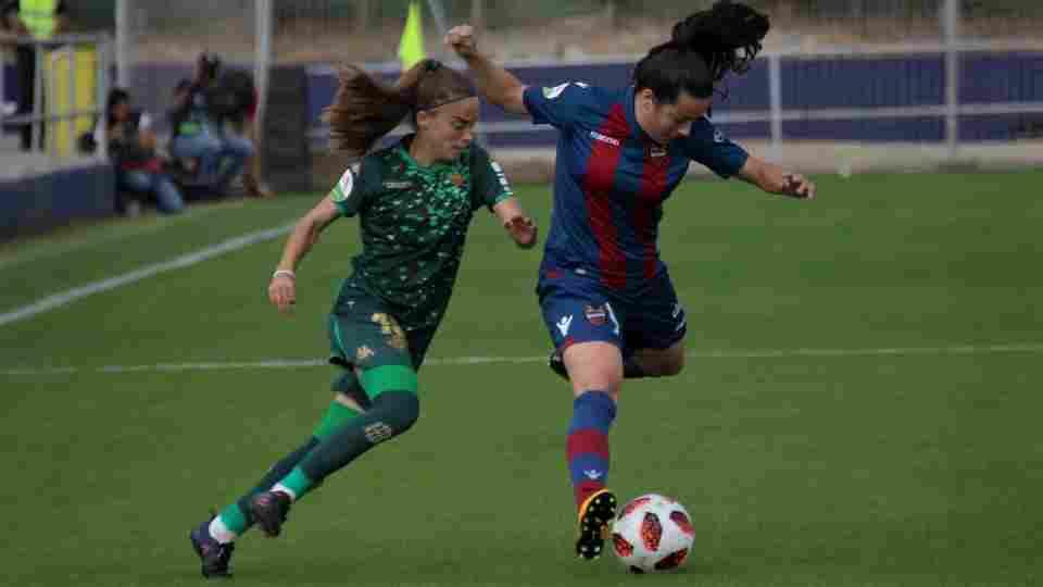 PREVIA | Seguir mirando hacia arriba