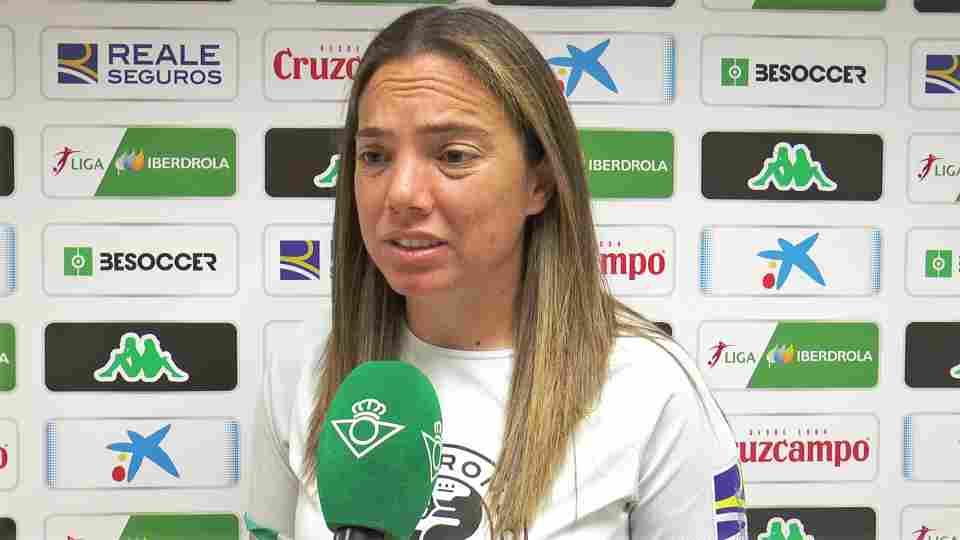 María Pry: "Queremos conseguir una nueva victoria en casa"