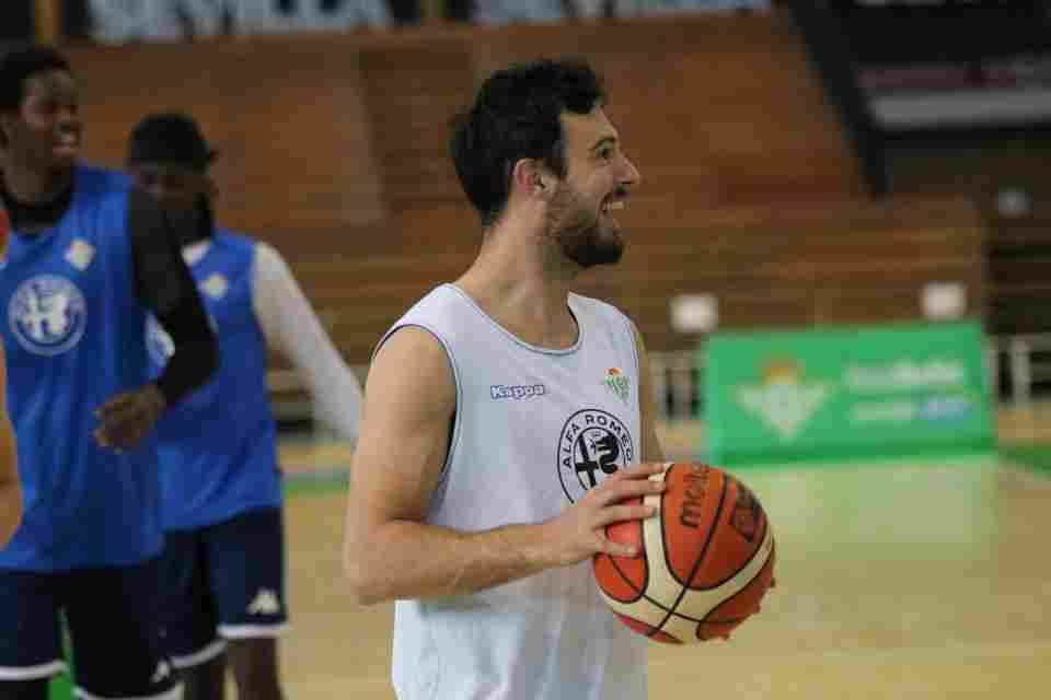 Vuelta al trabajo del Real Betis Energía Plus antes de recibir al Barcelona B