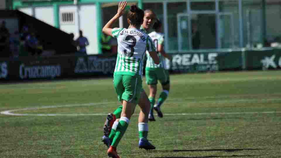 Merel van Dongen: "Fue importante marcar antes del descanso"