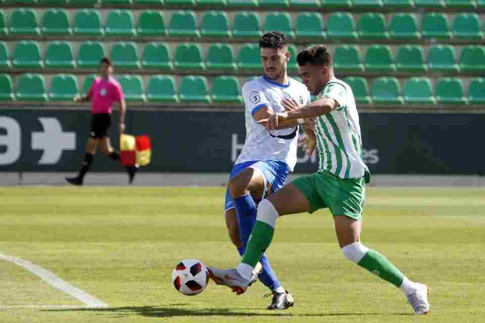 El Betis Deportivo-SC Puente Genil, el domingo a las 12:00 horas en la Ciudad Deportiva Luis del Sol