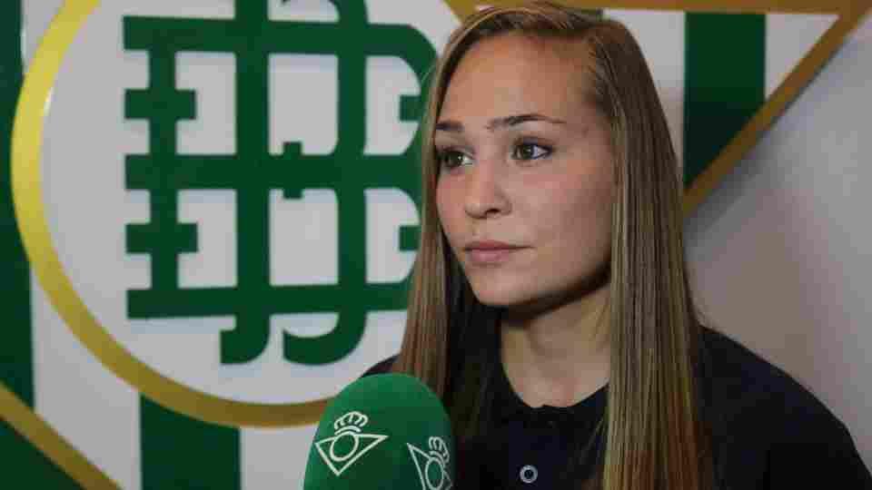 Irene Guerrero: "Estoy muy contenta de renovar otro año más en mi casa"