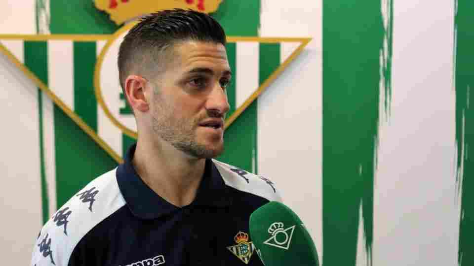 Rubén Cornejo: "Todo lo que sea seguir en este Club, es motivo de felicidad y orgullo"