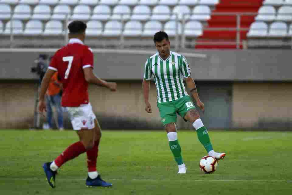 Alin Tosca deja de pertenecer a la disciplina del Real Betis