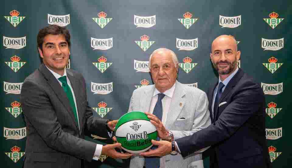 El Real Betis y Coosur presentan su nuevo acuerdo de patrocinio