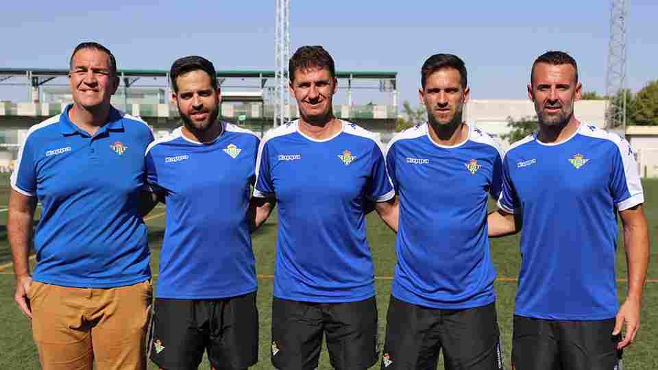 Cuerpo técnico del Juvenil A para la temporada 19/20