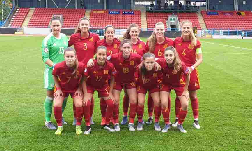 Rosa Márquez, titular en el estreno victorioso de España en el Europeo Sub 19 (2-0)