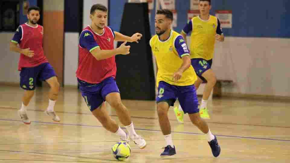 Burrito, ausencia en la vuelta al trabajo del Real Betis Futsal a causa de un virus