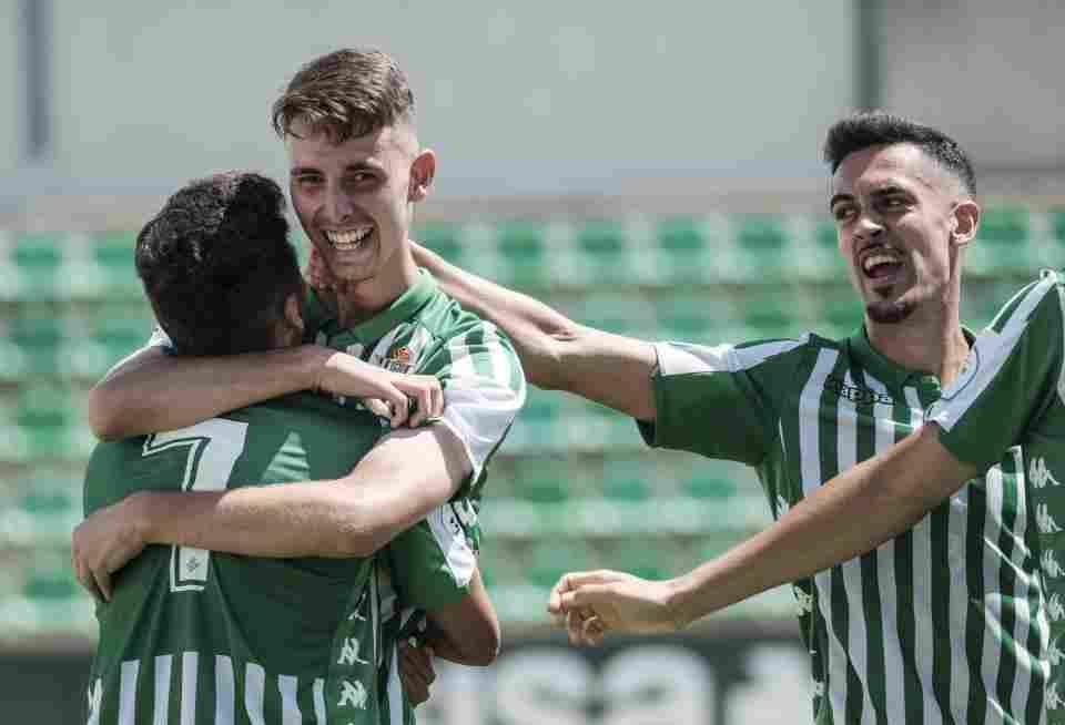 CRÓNICA | El Betis Deportivo arranca la temporada con una sonrisa (3-2)