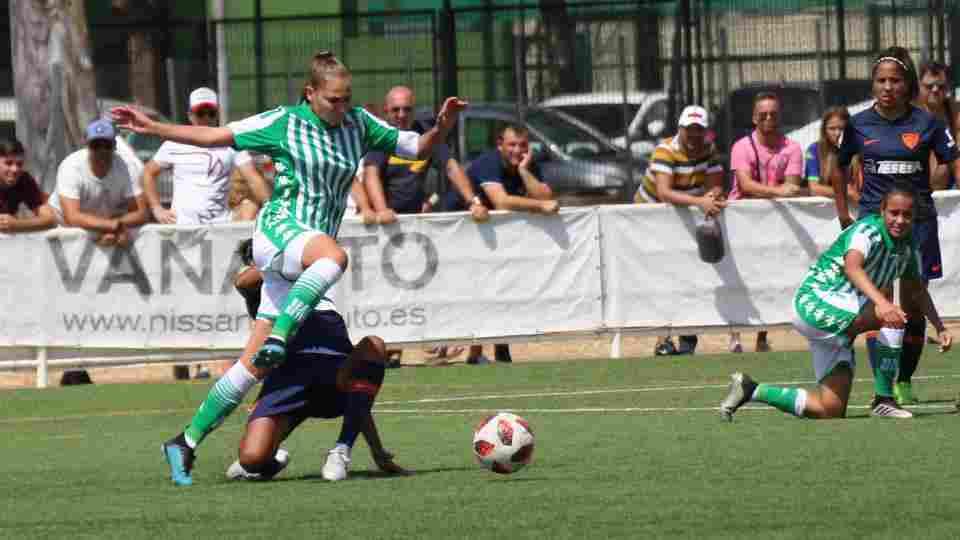 Irene: "Llevamos pocos partidos, pero ya se puede ver una seña de lo que será este Betis"