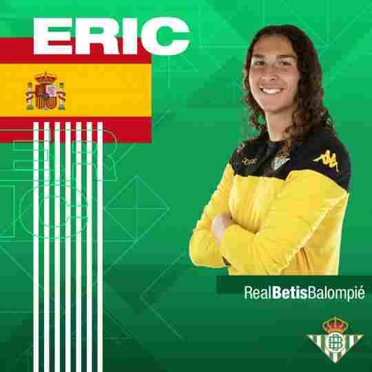 Eric Ruiz, convocado por la selección española Sub-18