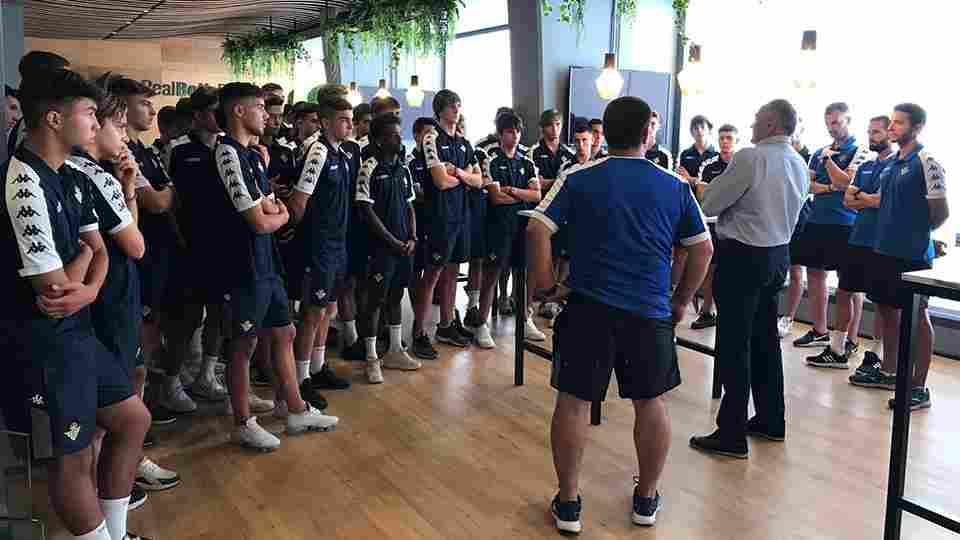 La Cantera pone en marcha un tour formativo para todos los equipos
