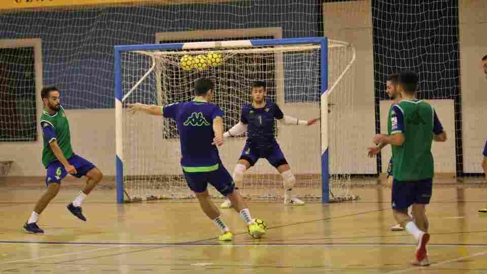 El Real Betis Futsal vuelve al trabajo con la mirada puesta en el primer duelo liguero