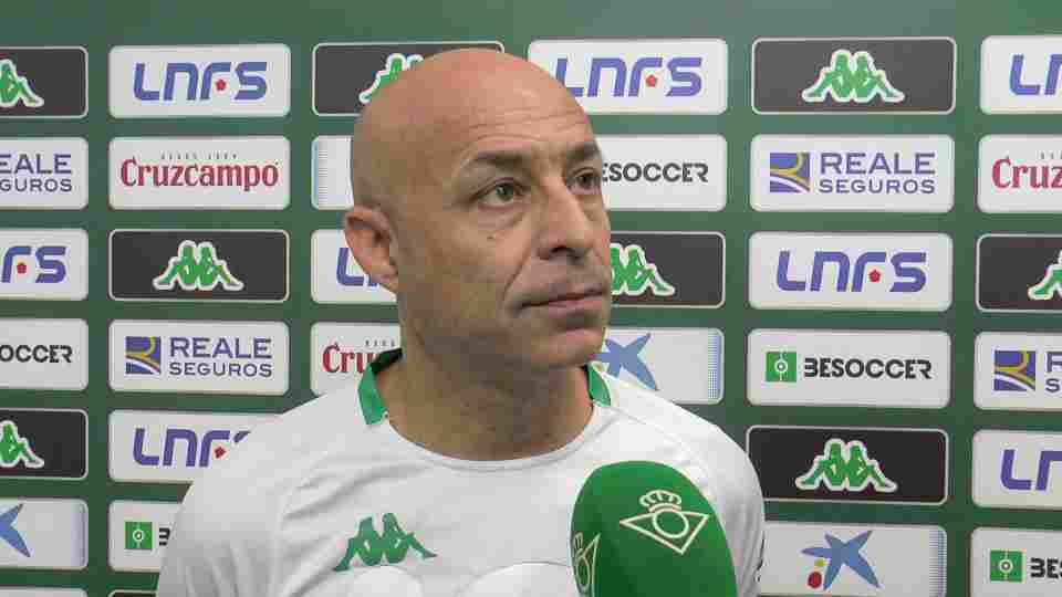 Juanito: "Veo al equipo enchufado y muy comprometido"