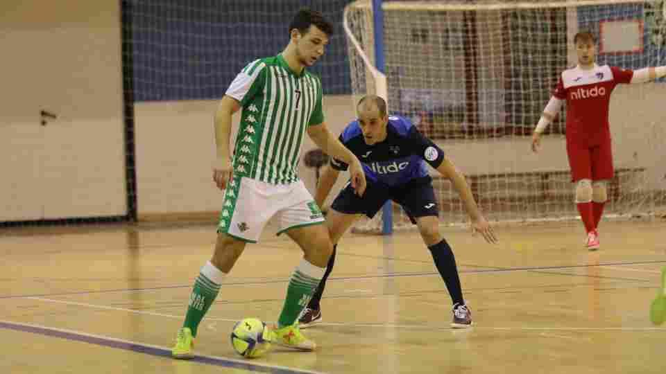 PREVIA | Fuera, como en casa