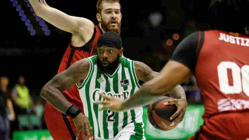 CRÓNICA | Se escapó cuando parecía hecho (69-71)