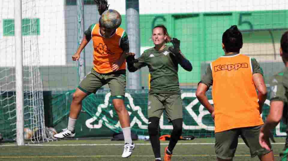El Real Betis Féminas ya prepara el duelo ante el Rayo Vallecano