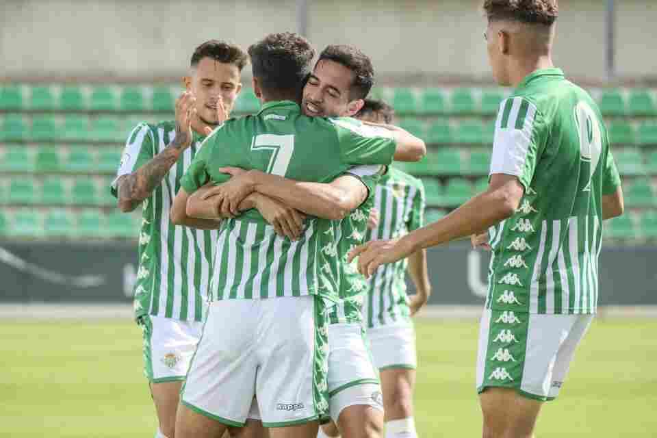 El Betis Deportivo-Sevilla C, el sábado a las 20:00 horas en la Ciudad Deportiva Luis del Sol