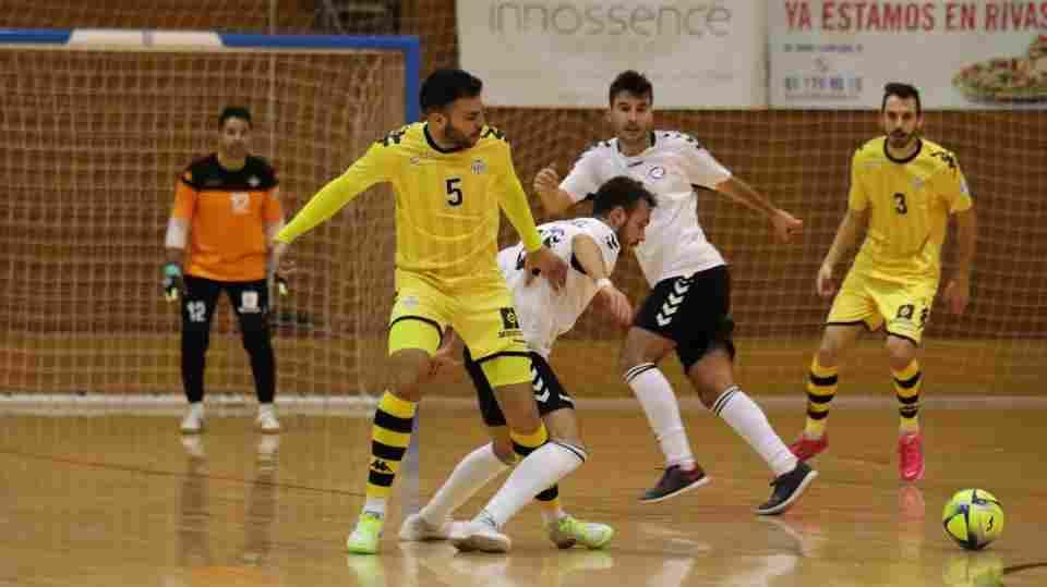 Elías: "Estoy muy contento, poco a poco iré cogiendo ritmo para poder entrar en las rotaciones"