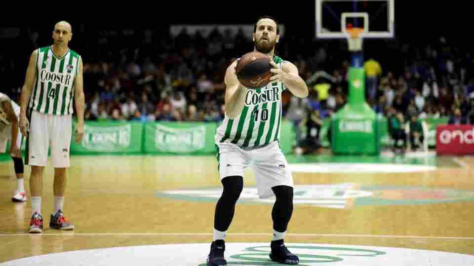 Pablo Almazán: "No nos han dejado meternos en el partido"