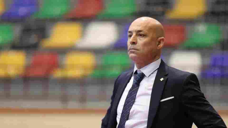 Juanito: "Hemos hecho una primera parte desastrosa"