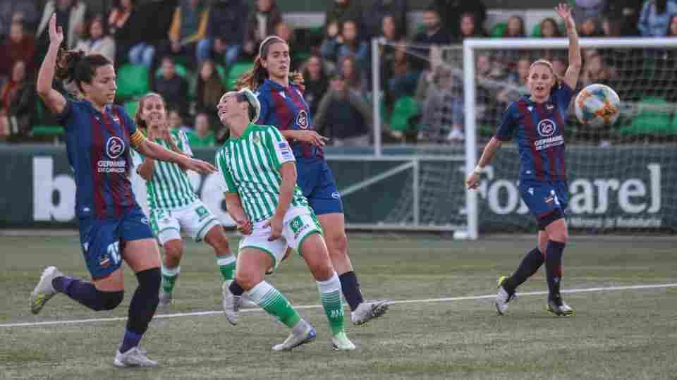 CRÓNICA | Dos minutos fatídicos (0-2)
