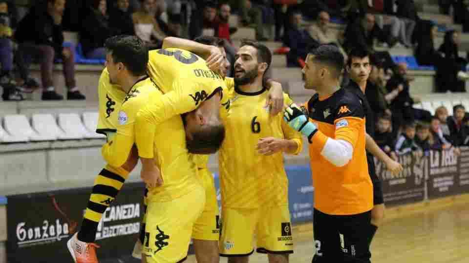 CRÓNICA | Un líder autoritario (1-5)