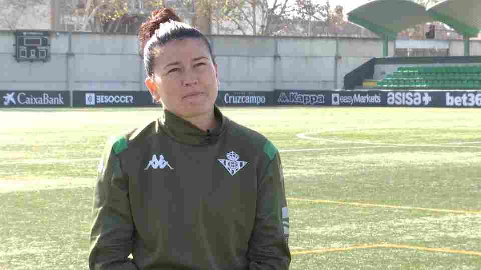 Bea Parra: "No nos valen empates, tenemos que ir a por todas contra el Dépor"