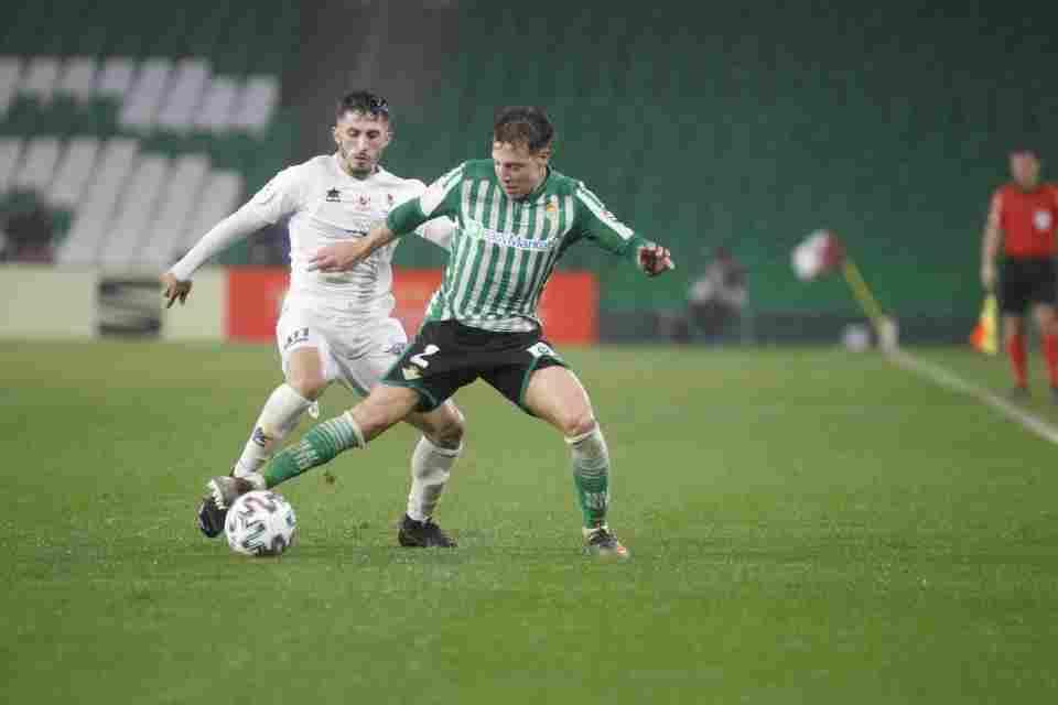 El Real Betis y la UD Almería acuerdan la cesión de Francis