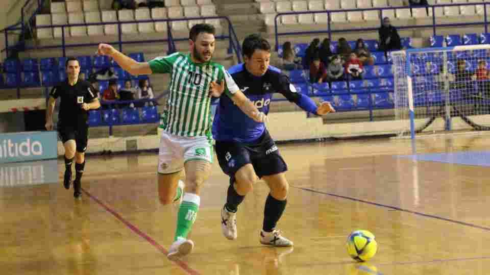 CRÓNICA | El Real Betis Futsal rescata un punto de Alzira superando las adversidades (3-3)