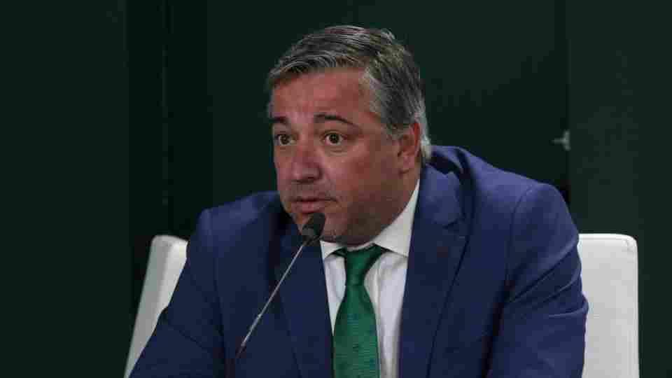 Pablo Vilches: "Nuestra postura es terminar las competiciones en la medida de las posibilidades"