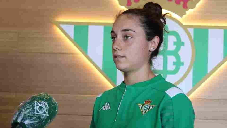 Aixa: "Vengo a trabajar, luchar y dar lo máximo por el equipo"