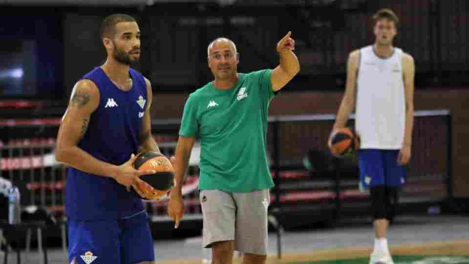 El Coosur Real Betis arranca la pretemporada en San Pablo
