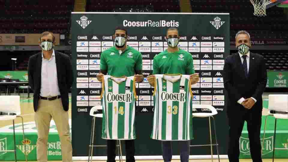 James Feldeine y Mike Torres, presentados como nuevos jugadores del Coosur Real Betis