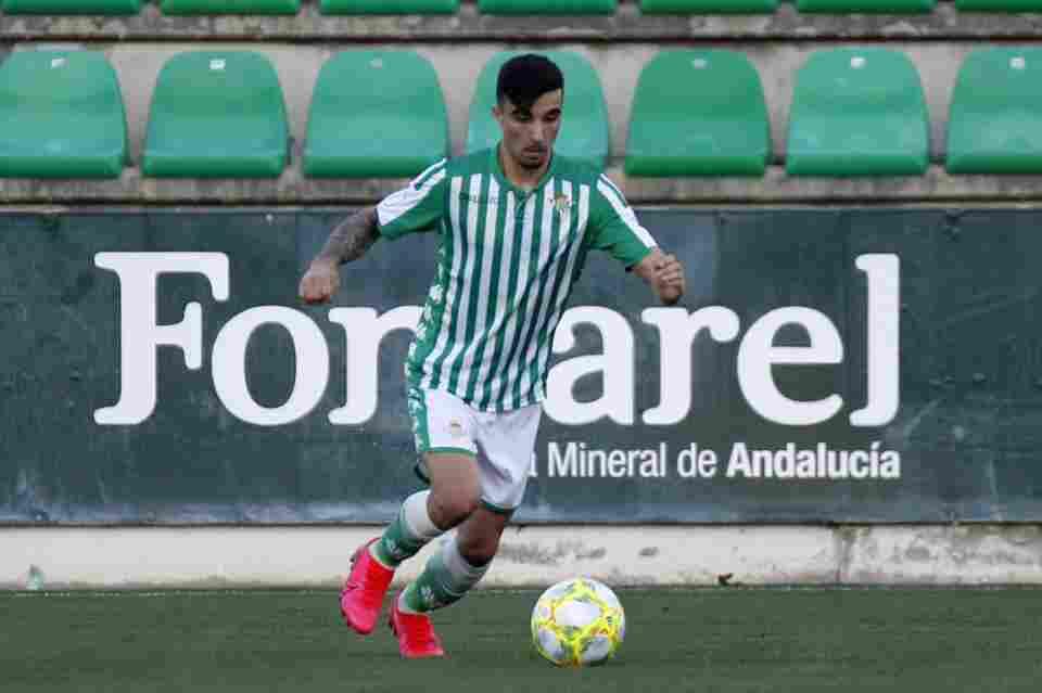 El Real Betis y la UD Las Palmas acuerdan la cesión de Rober
