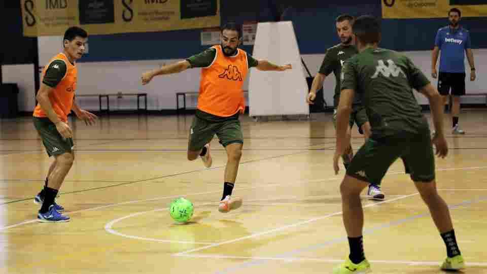 El Real Betis Futsal interrumpe momentáneamente sus entrenamientos