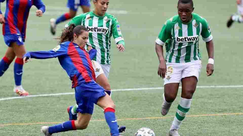 CRÓNICA | El Real Betis Féminas cae en su estreno ante el Eibar (1-0)