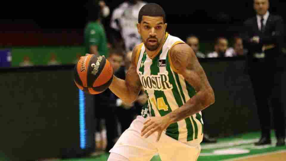 James Feldeine: "Jugamos con mucha energía y como equipo"