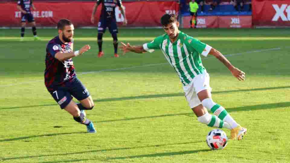 CRÓNICA | El Betis Deportivo empata en Yecla en el último suspiro (1-1)