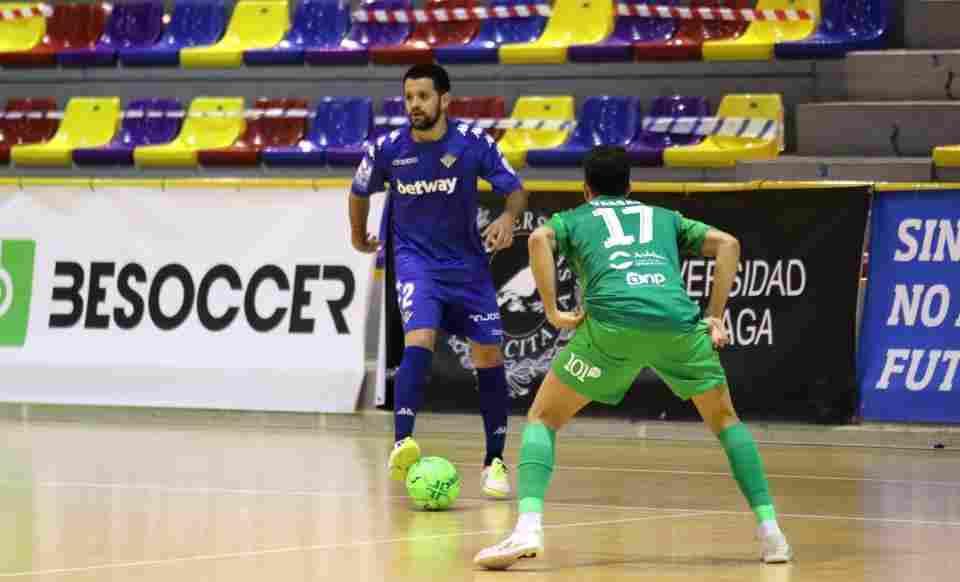 PREVIA | Paso al frente