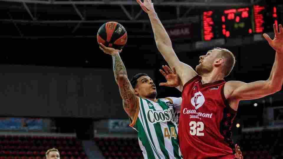 CRÓNICA | Un cruel final en otro ejercicio de competitividad (96-95)