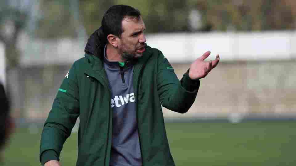 Amorós: "Sabemos de las fortalezas del Madrid CFF y esperamos encontrar sus debilidades"